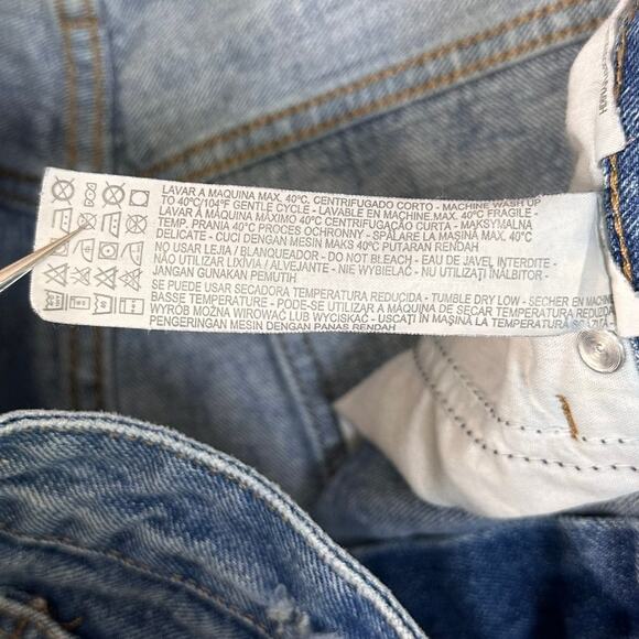 Zara Basic Z1975 Denim Shorts Blue Womens Size 0 Raw Hem Distressed High Waist - Picture 3 of 4